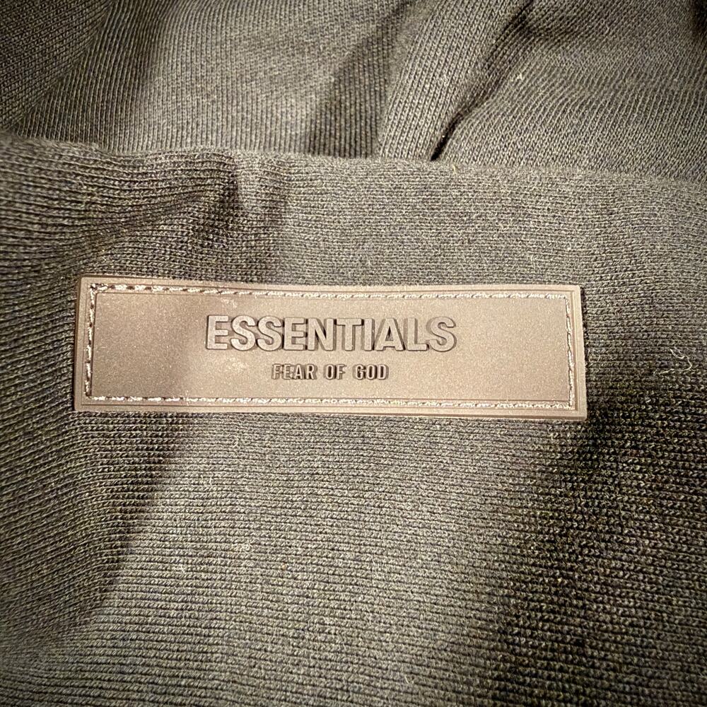 NEW Fear of God Essentials Hoodie Stretch Limo XL - Picture 3 of 4